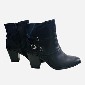 Baretaps Kacey Black Ankle Boots, size 7